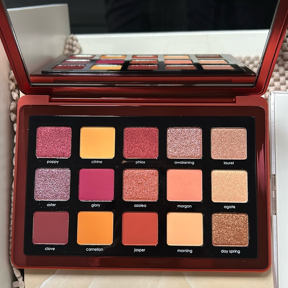 Natasha Denona sunrise palette